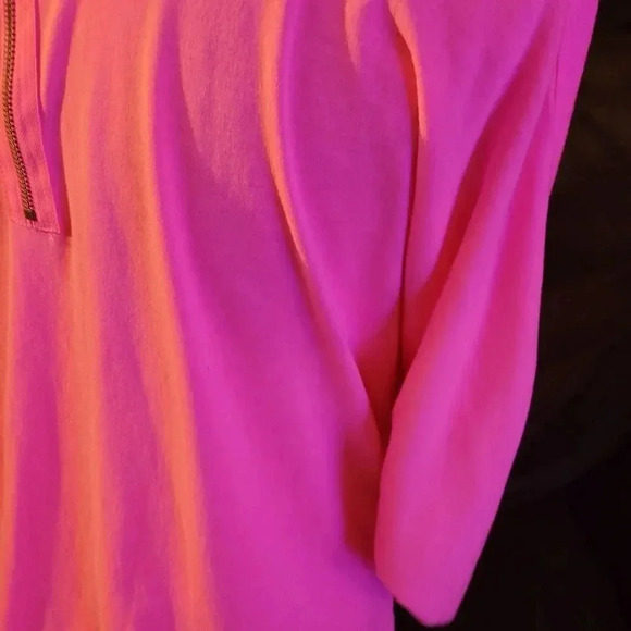 ‎Hot pink ladies top - Picture 3 of 9